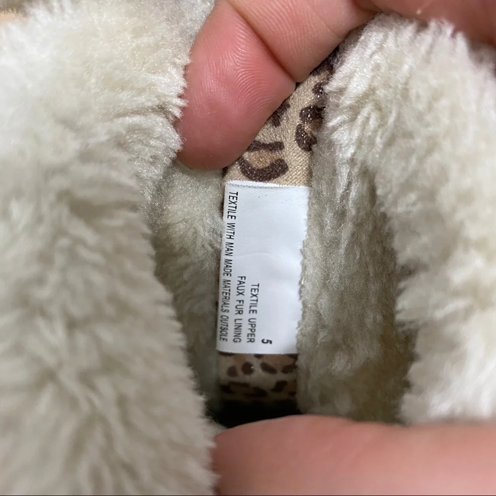 Cheetah Faux Fur Lined Ankle Boots Sz 5 Tan Button